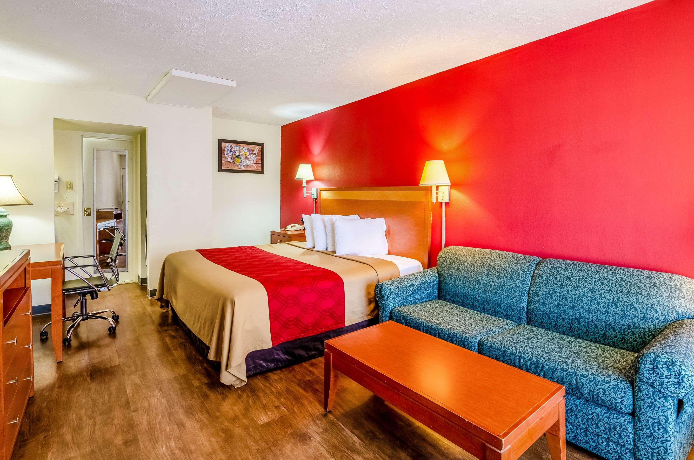 Econo Lodge Martinsville Exterior foto
